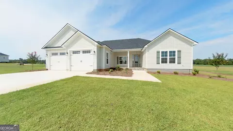 203 Bailey Cir, Thomasville, GA 31757