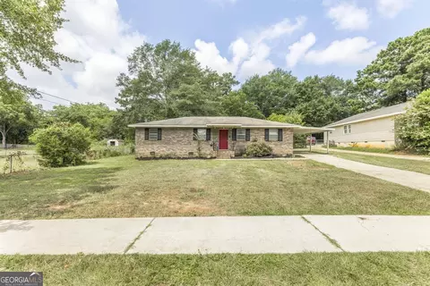 Exterior - 103 Garvin Dr, Centerville, GA 31028 photo 2 of 7