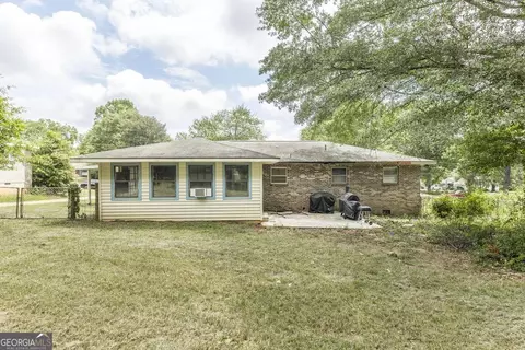 Exterior - 103 Garvin Dr, Centerville, GA 31028 photo 4 of 7