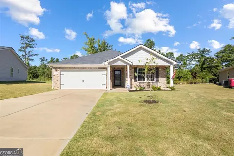 504 Pine Meadows Ct, Macon, GA 31206