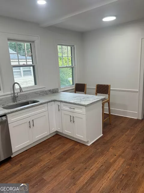 Kitchen - 418 E 8th St SE, Rome, GA 30161 photo 1 of 3
