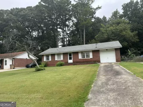 418 Cameo Dr, Riverdale, GA 30274