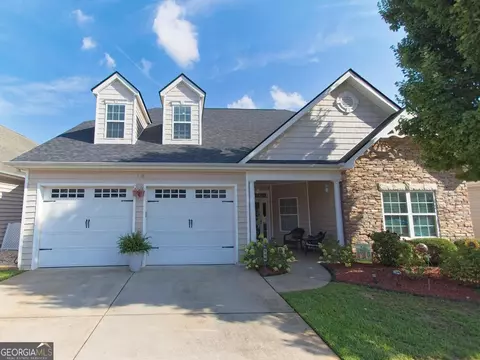 156 Turning Leaf Ln, Perry, GA 31069