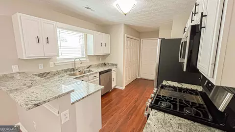 Kitchen - 328 Fallview Dr, Mcdonough, GA 30253 photo 3 of 3