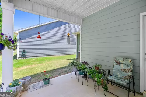 Exterior - 101 Lenox Cir, Lagrange, GA 30241 photo 7 of 10