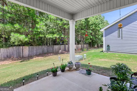 Exterior - 101 Lenox Cir, Lagrange, GA 30241 photo 6 of 10