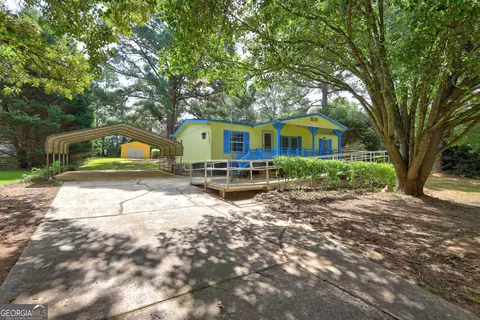 231 Norfolk Dr, Hampton, GA 30228