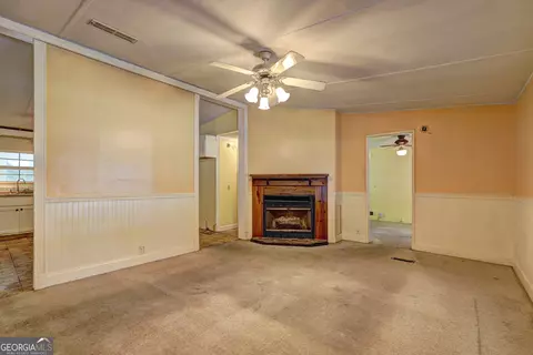 Living - 231 Norfolk Dr, Hampton, GA 30228 photo 1 of 4
