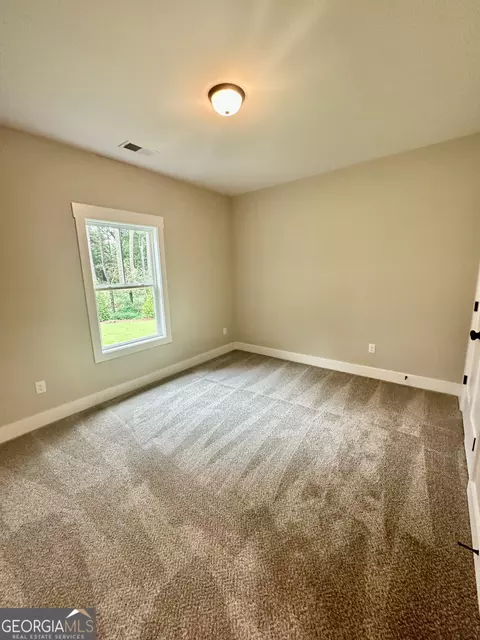 Bedroom - 1611 Gratis Rd, Monroe, GA 30656 photo 3 of 5