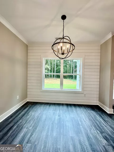 Dining - 1611 Gratis Rd, Monroe, GA 30656 photo 3 of 3