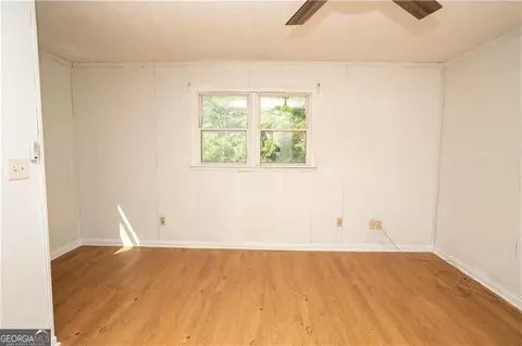 Bedroom - 305 Wolfe St, Dublin, GA 31021 photo 2 of 2