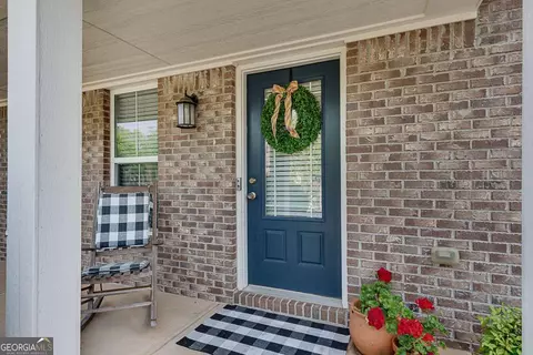 5437 Blossom Brook Dr, Sugar Hill, GA 30518