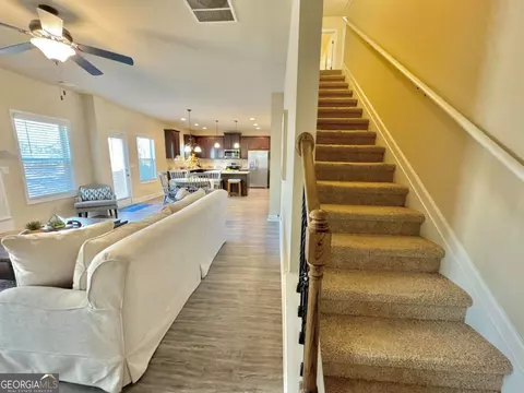 Entry Way - 5631 Laney Dr, Rex, GA 30273 photo 2 of 6