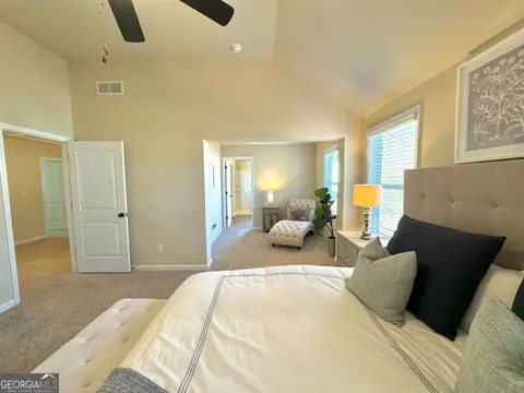 Bedroom - 5631 Laney Dr, Rex, GA 30273 photo 2 of 4
