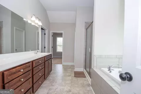 Entry Way - 379 Linman Dr, Lagrange, GA 30241 photo 3 of 3