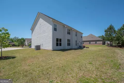 Exterior - 379 Linman Dr, Lagrange, GA 30241 photo 4 of 5