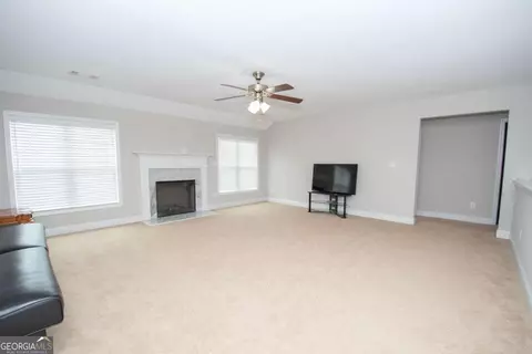Living - 379 Linman Dr, Lagrange, GA 30241 photo 7 of 7