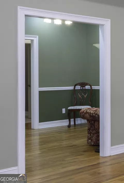 Entry Way - 103 Stratford Pl, Lagrange, GA 30241 photo 1 of 2