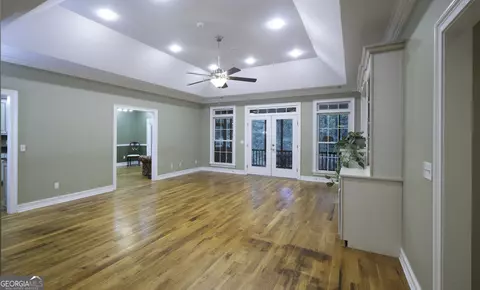 Living - 103 Stratford Pl, Lagrange, GA 30241 photo 5 of 5