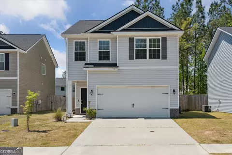 51 Trask Cir, Hinesville, GA 31313