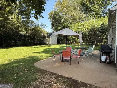Exterior - 109 Elm Dr, Lagrange, GA 30240 photo 4 of 8