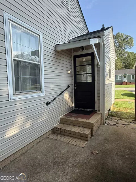 Exterior - 109 Elm Dr, Lagrange, GA 30240 photo 3 of 8