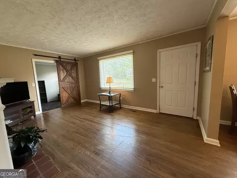 Entry Way - 109 Elm Dr, Lagrange, GA 30240 photo 1 of 4