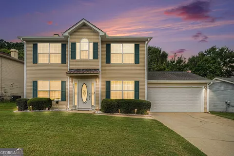 859 Kilkenny Cir, Lithonia, GA 30058