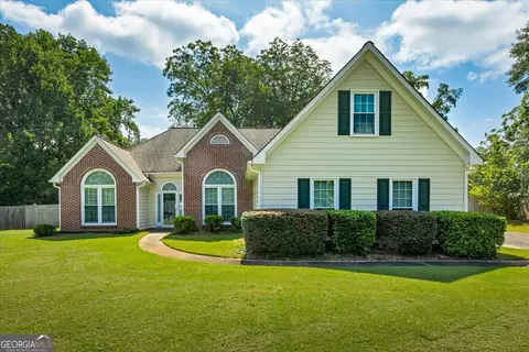 57 Thomas Overby Dr, Sharpsburg, GA 30277