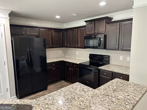 1004 Soapstone Dr, Cornelia, GA 30531 photo 9