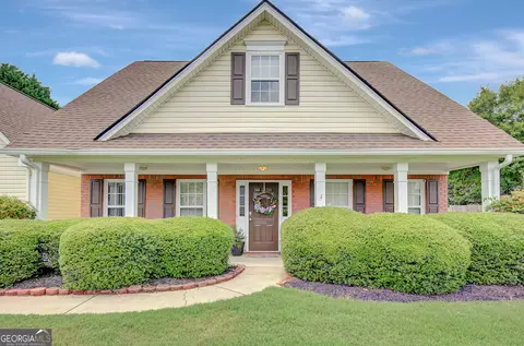 227 Willow Rock Pt, Fayetteville, GA 30215