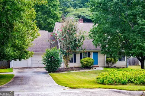 112 Beaver St, Carrollton, GA 30117