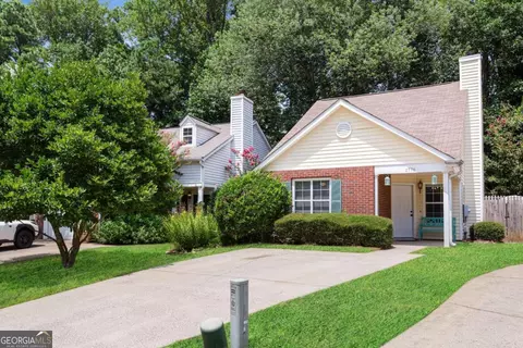 2776 Saint Charles Ln NW, Kennesaw, GA 30144