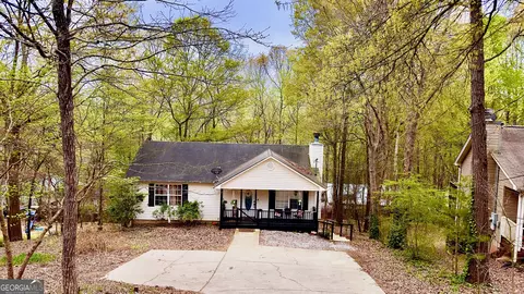 6600 Crystal Cove Trl, Gainesville, GA 30506