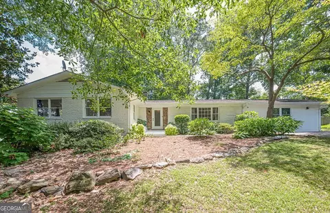 246 Plantation Rd, Smyrna, GA 30082