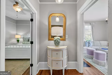 Entry Way - 1130 Ash St, Macon, GA 31201 photo 1 of 3