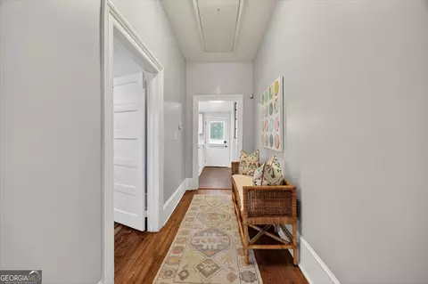 Entry Way - 1130 Ash St, Macon, GA 31201 photo 2 of 3