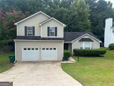 2420 Briar Knoll Rd, Lithonia, GA 30058