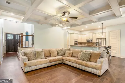 Living - 804 Eggie Ct, Mcdonough, GA 30252 photo 2 of 2