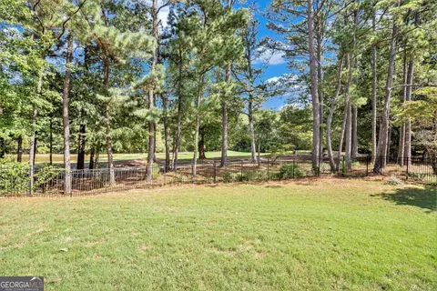 Exterior - 804 Eggie Ct, Mcdonough, GA 30252 photo 4 of 6