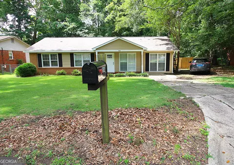 5246 Cunningham Dr, Columbus, GA 31909