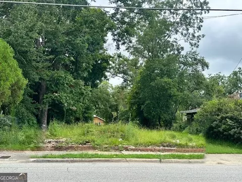335 Johnson St, Statesboro, GA 30458