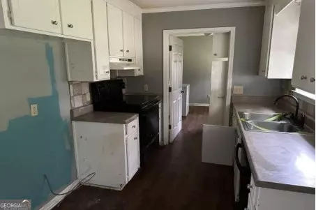 Entry Way - 215 Landview Dr, Taylor, AL 36301 photo 1 of 1