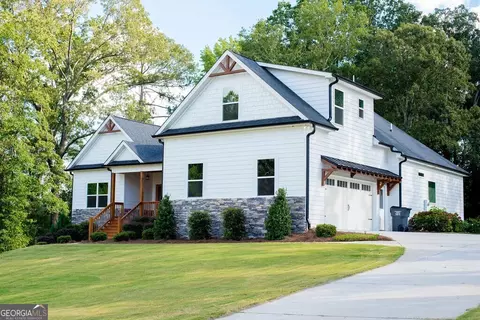 Exterior - 124 Pine View Dr, Williamson, GA 30292 photo 2 of 4
