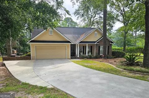 223 Mossberg Cir, Statesboro, GA 30461
