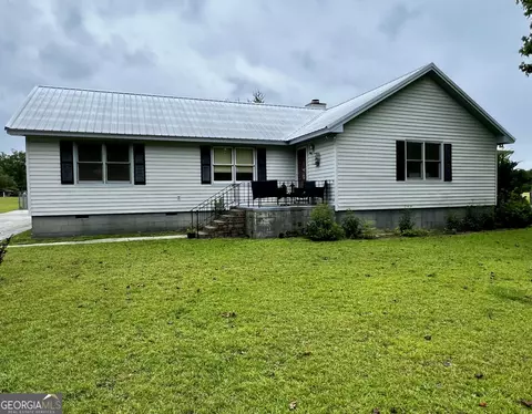 1324 6th St, Dudley, GA 31022
