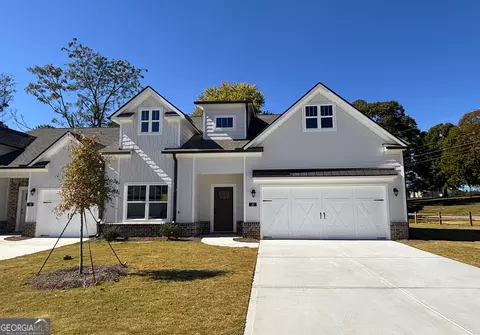 20 Village Ct #17, Cleveland, GA 30528