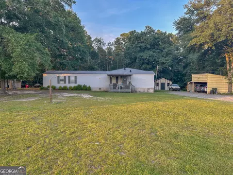 651 Henderson Rd, Macon, GA 31217