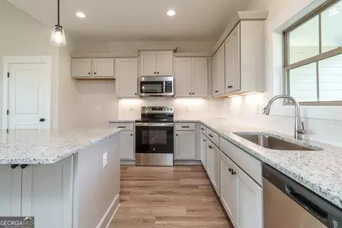 5761 W Dixie Hwy, Rutledge, GA 30663 photo 10