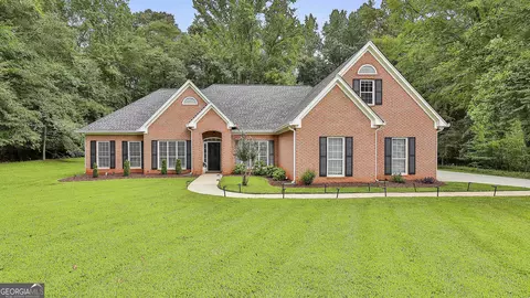 140 Ralston Ct, Fayetteville, GA 30215